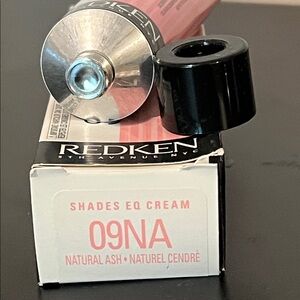 Redken Shades EQ cream 09NA